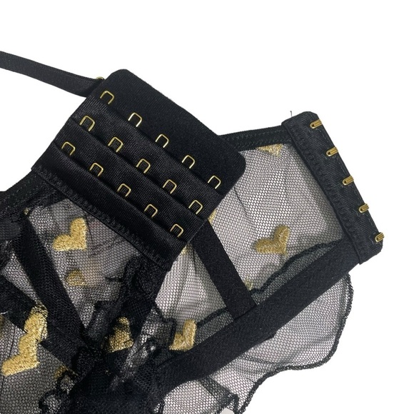 NWOT Le Petit Trou Or Ruffled Embroidered Balconette Bra - Picture 4 of 7